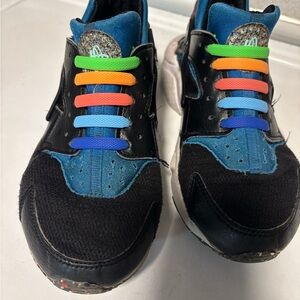 Nike big kid huarache Black & Blue Sneakers with Rainbow Accent Laces